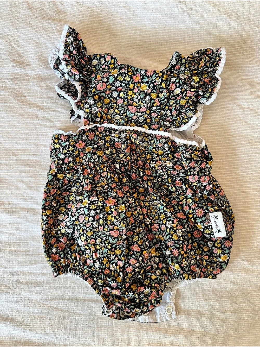 Madame Petit Floral Ruffle Romper Baby 3-6